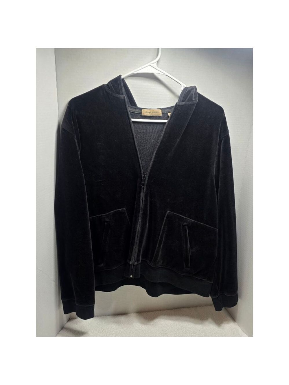Women's i.e. relaxed Black Velour Full-Zip Hoodie L